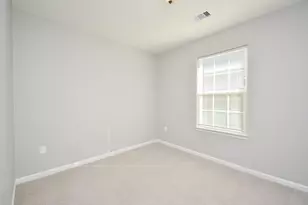7611 Dyer St, Houston, TX 77088 - Photo 15