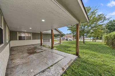 207 E Defee Avenue, Baytown, TX 77520 - Photo 19