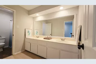 8119 Silent Cedars Drive, Houston, TX 77095 - Photo 15