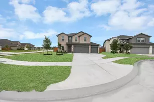 10510 Bear Pt Ct, Rosharon, TX 77583 - Photo 21