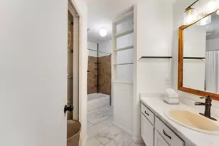 19 Tremont Woods Ct, The Woodlands, TX 77381 - Photo 19