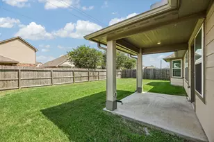 2128 Elrington Willow Ln, Pearland, TX 77089 - Photo 5