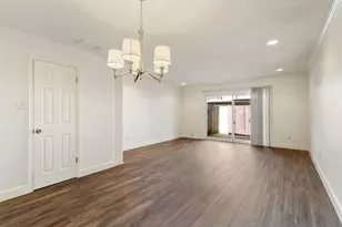 13228 Trail Hollow Dr, Houston, TX 77079 - Photo 3