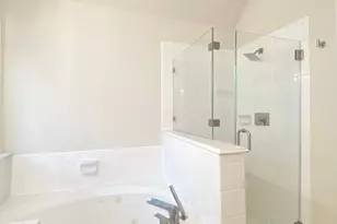 54 Alderon Woods Pl, The Woodlands, TX 77382 - Photo 29