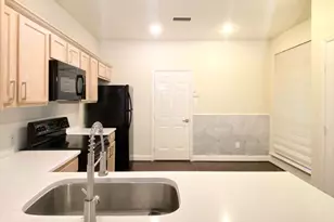 54 Alderon Woods Pl, The Woodlands, TX 77382 - Photo 13