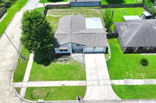 9623 Seeker St, Houston, TX 77078 - Photo 35