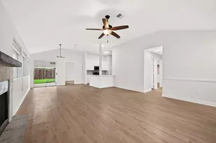 2927 Walnut Springs Dr, Katy, TX 77449 - Photo 5
