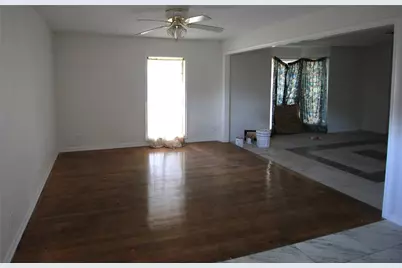 7946 Glenlea Street, Houston, TX 77061 - Photo 7