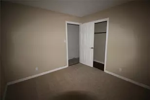 7946 Glenlea St, Houston, TX 77061 - Photo 13