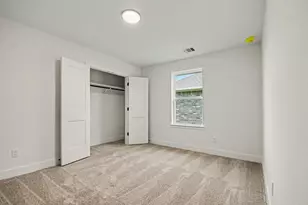 2 Keystone Ct, Angleton, TX 77515 - Photo 15