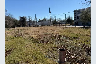 2303 Holman Street, Houston, TX 77004 - Photo 3