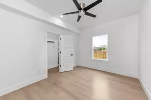 2316 McKee St, Houston, TX 77009 - Photo 7