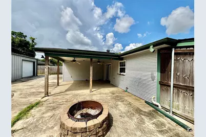 2301 7th Street, Port Neches, TX 77651 - Photo 17