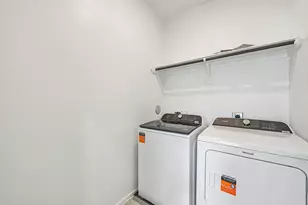 6327 Sapphire Ocean Dr, Houston, TX 77092 - Photo 9
