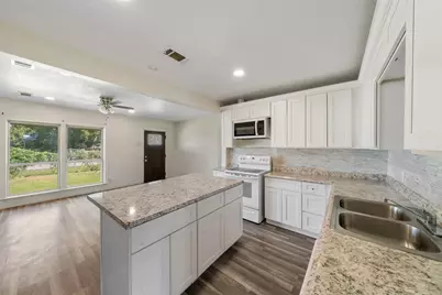 1920 Spence Street, Houston, TX 77093 - Photo 7