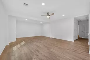 6854 Evans St, Houston, TX 77061 - Photo 21