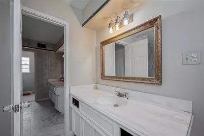 811 Loire Lane, Houston, TX 77090 - Photo 37