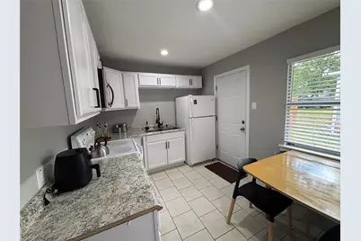 331 Oak Drive, Lake Jackson, TX 77566 - Photo 15