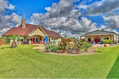 262 County Road 002, Hallettsville, TX 77964 - Photo 19