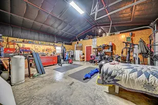 262 Co Rd 002, Hallettsville, TX 77964 - Photo 27