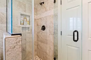 3902 Colquitt St, Houston, TX 77027 - Photo 27