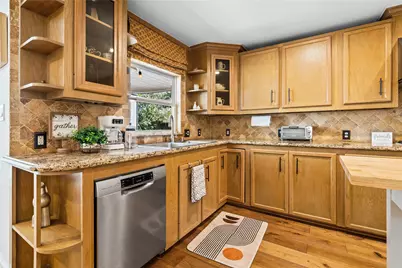 3902 Colquitt Street, Houston, TX 77027 - Photo 15