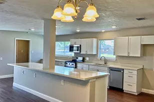 415 Sevenhampton Ln, Houston, TX 77015 - Photo 3