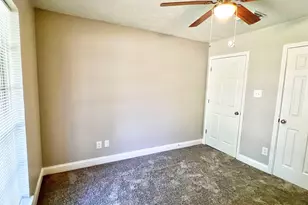 415 Sevenhampton Ln, Houston, TX 77015 - Photo 21