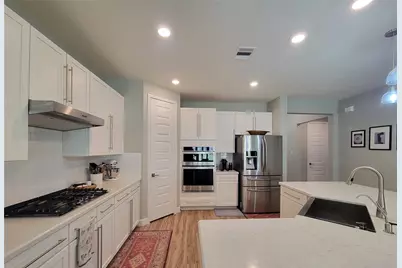 2095 Parnevik Place, Conroe, TX 77304 - Photo 11