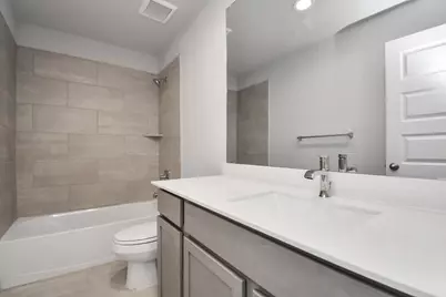 11731 Leafy Laurel Drive, Houston, TX 77066 - Photo 31