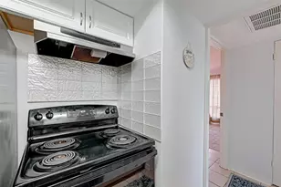 2201 Fountain View Dr, Houston, TX 77057 - Photo 17