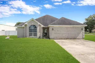 7912 South Dr, Beaumont, TX 77705 - Photo 1