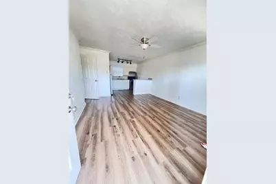 911 Byrne Street #2, Houston, TX 77009 - Photo 3