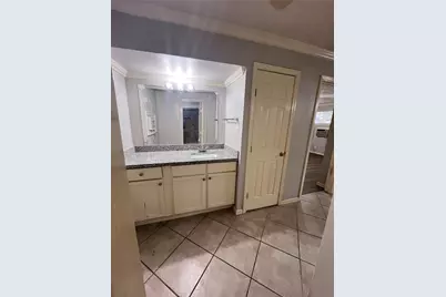 911 Byrne Street #2, Houston, TX 77009 - Photo 7