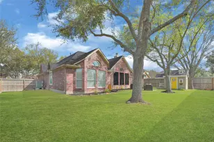 3217 Flower Reef Cir, League City, TX 77573 - Photo 37