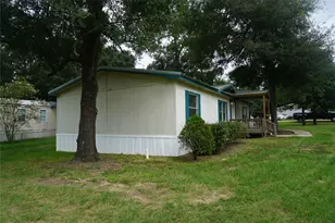 9603 Cedar Ridge Ct, Willis, TX 77318 - Photo 3