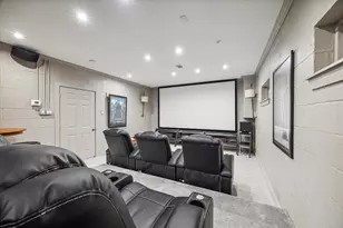 5602 Indian Cir, Houston, TX 77056 - Photo 35