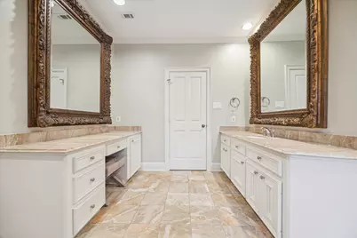 5602 Indian Circle, Houston, TX 77056 - Photo 23