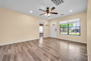 2915 Robertson St, Houston, TX 77009 - Photo 5