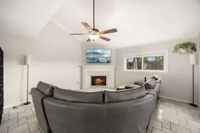 4430 Stanford Court, Houston, TX 77041 - Photo 5