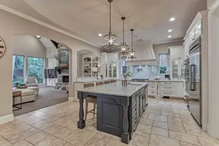 66 S Player Manor Circle, The Woodlands, TX 77382 - Photo 11