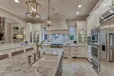 66 S Player Manor Circle, The Woodlands, TX 77382 - Photo 17