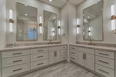66 S Player Manor Circle, The Woodlands, TX 77382 - Photo 25