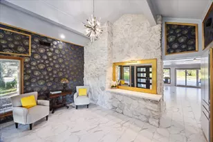 1717 S Columbia Dr, West Columbia, TX 77486 - Photo 11