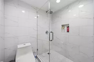3525 Sage Rd, Houston, TX 77056 - Photo 15