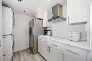 3525 Sage Rd, Houston, TX 77056 - Photo 9