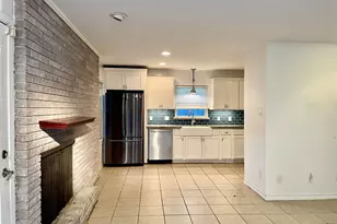 3843 Grennoch Ln, Houston, TX 77025 - Photo 5