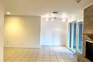 3843 Grennoch Ln, Houston, TX 77025 - Photo 7