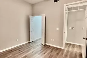 5353 Memorial Dr, Houston, TX 77007 - Photo 7