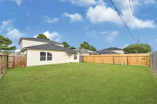 7818 Black Gap Dr, Cypress, TX 77433 - Photo 5